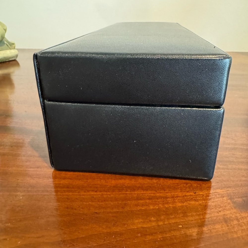 Wolf Heritage Safe Deposit Jewelry Box with lock & key. Never used. - Picture 9 of 9